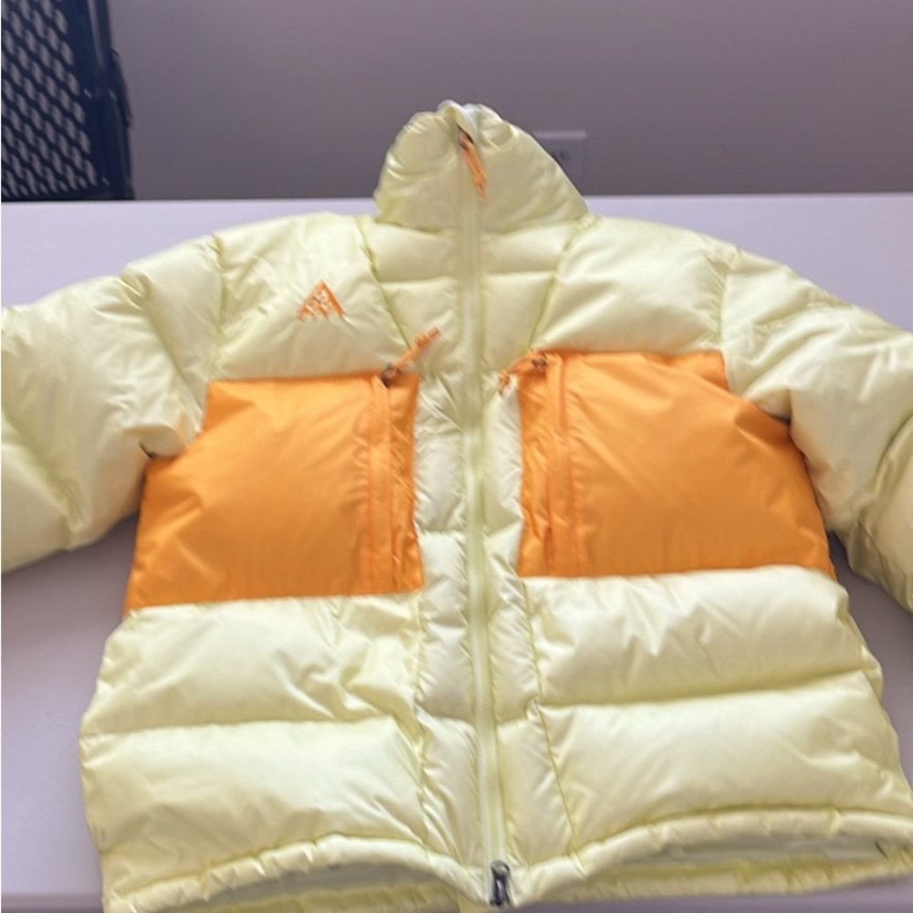 Nike ACG puffer